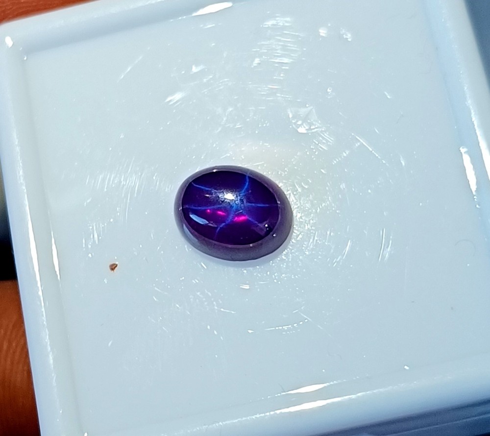 6 Ray GIE Certified Natural Star Sapphire 4.05 Ct Loose Gemstone Oval cabochon