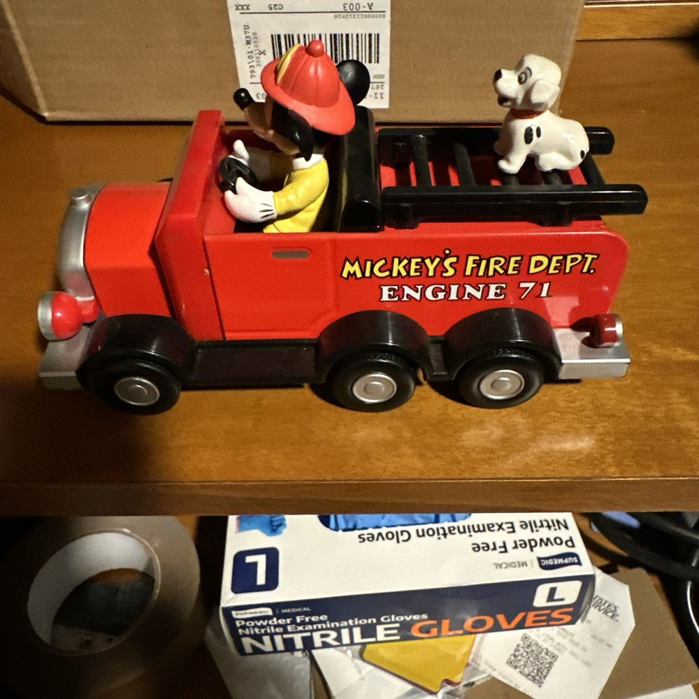 Mickey's Fire Dept Engine 71 Disney Fireman Mickey Mouse Truck Pull Back