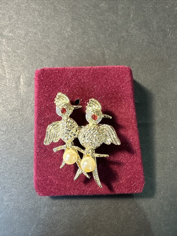 Vintage Gold Tone Jelly Belly Birds Faux Pearl Brooch Pin