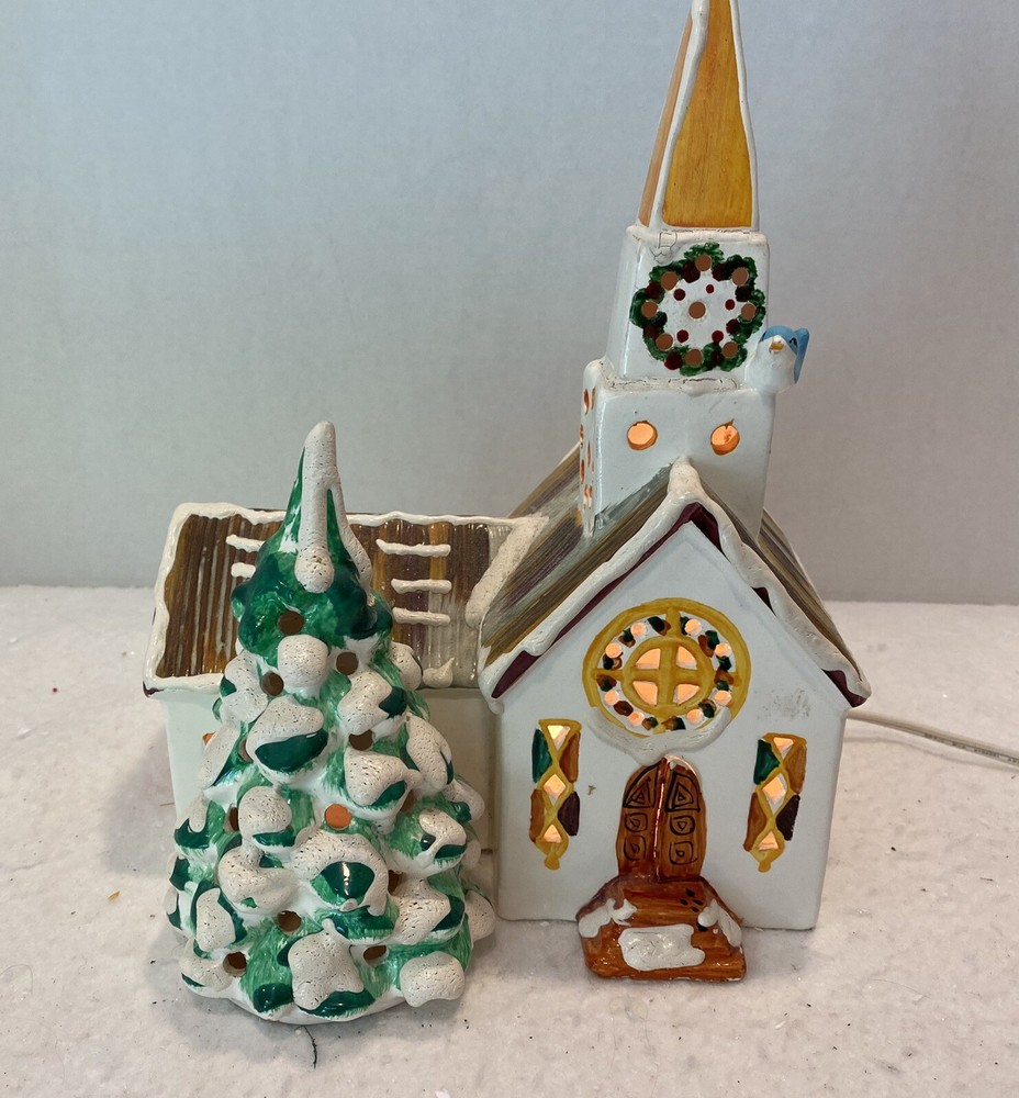 Dept 56 Snow Village Steepled Church 1976 Bluebird 5005 W Light No Box  