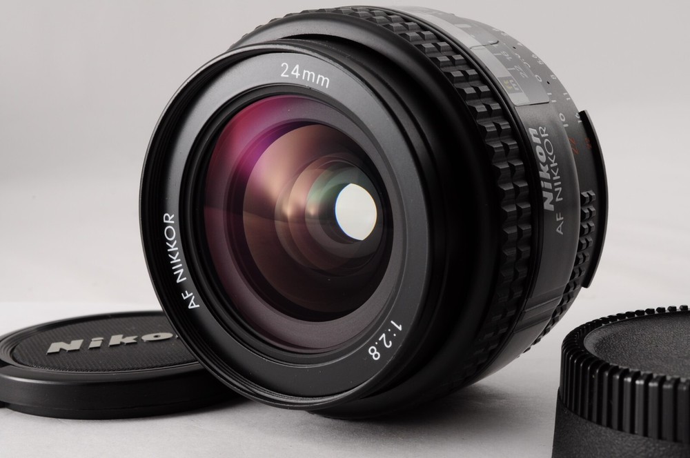 MINT Nikon AF NIKKOR 24mm f/2.8 Wide Angle Lens w/Caps from Japan