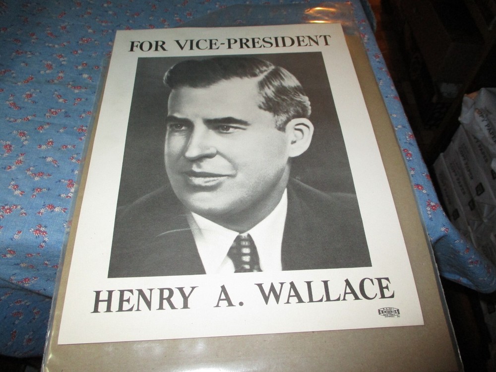 Original 8 1/4 x 11 Paper Sign for Vice-President Henry A. Wallace Franklin Roosevelt Era