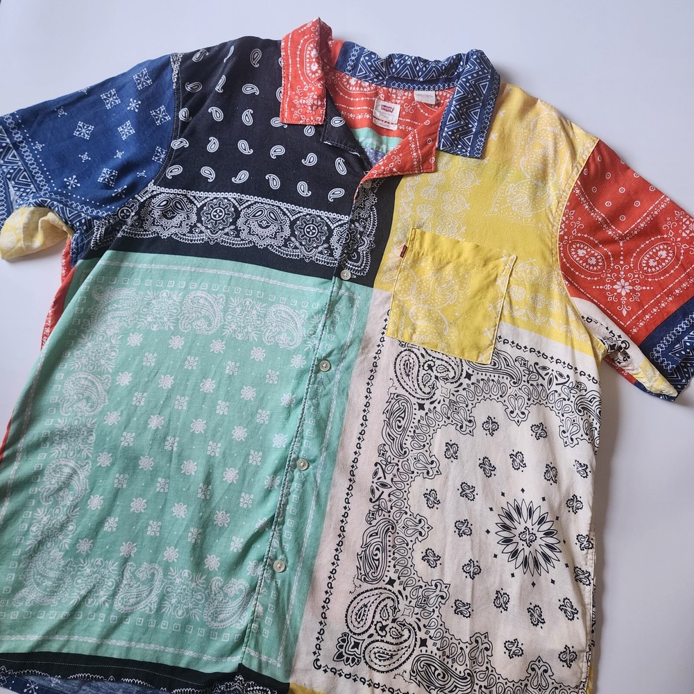 Levi’s Shirt Mens XL Multicolor Button Bandana Patchwork Short Sleeve Paisley