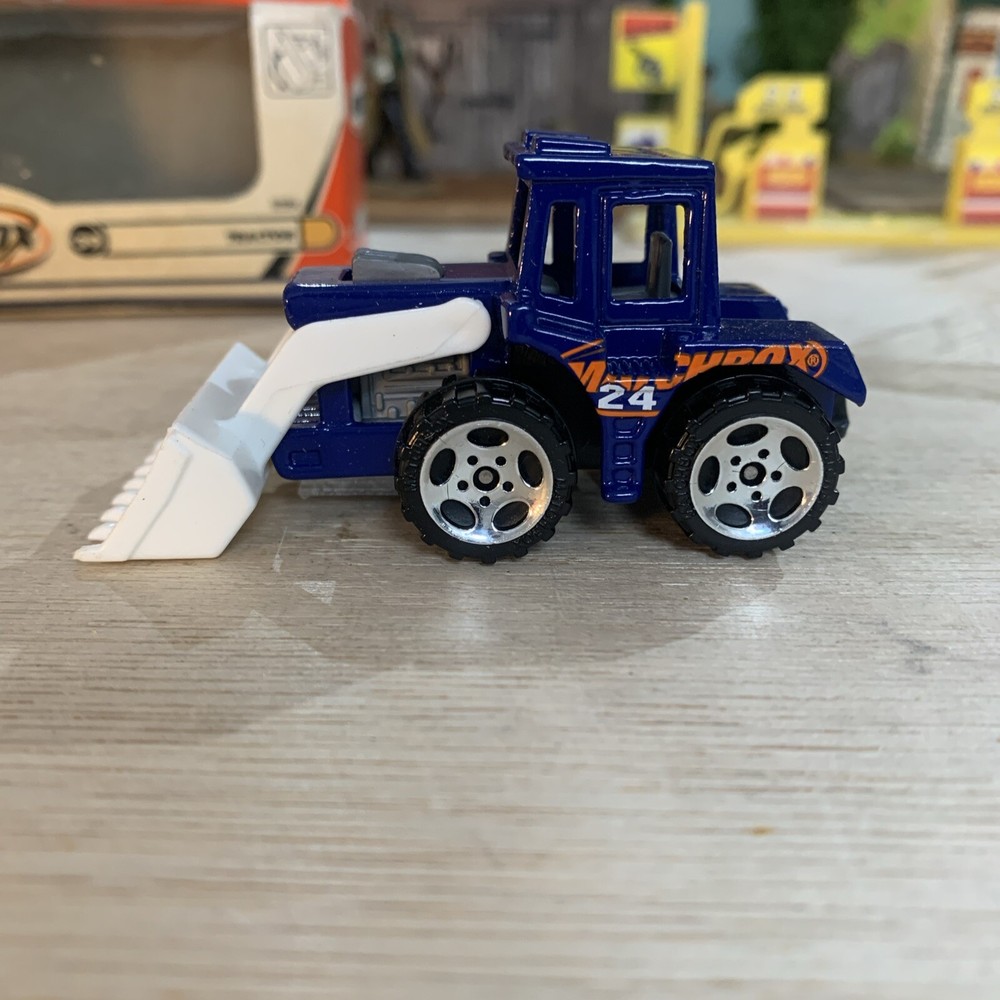 Vintage 1976 Matchbox No. 29 Tractor Shovel Rare Blue Original - Mint Condition
