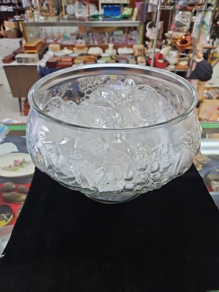 Indiana Glass-12” Punch Bowl Set- Grape Vine & Fruits Decorated-W/12 Cups