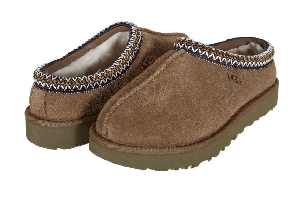 UGG Tasman Women’s Size 8 Slippers in Chestnut