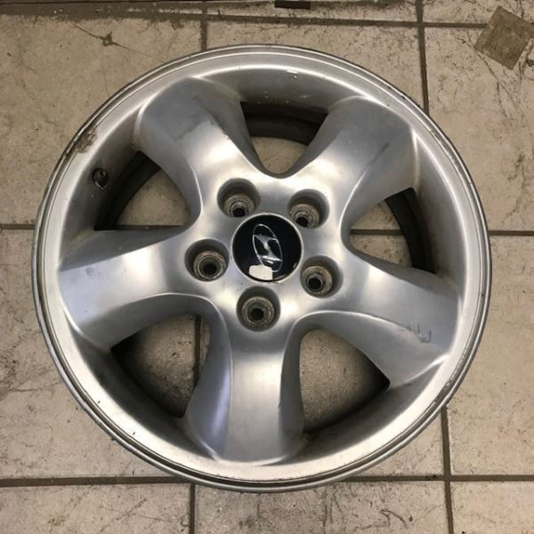 Wheel 16x6-1/2 5 Spoke Alloy Fits 05-06 SANTA FE 336545