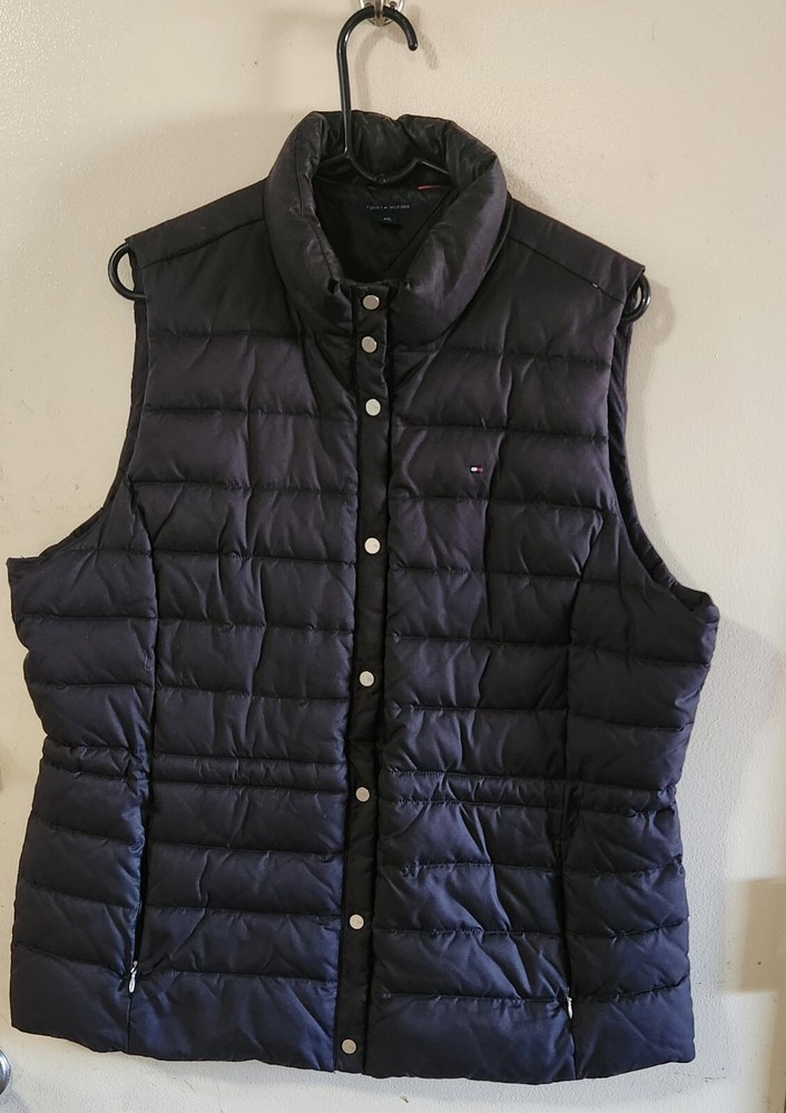 Tommy Hilfiger Mens Black Down Puffer Vest 2XL NWT Minimal Storage Wear