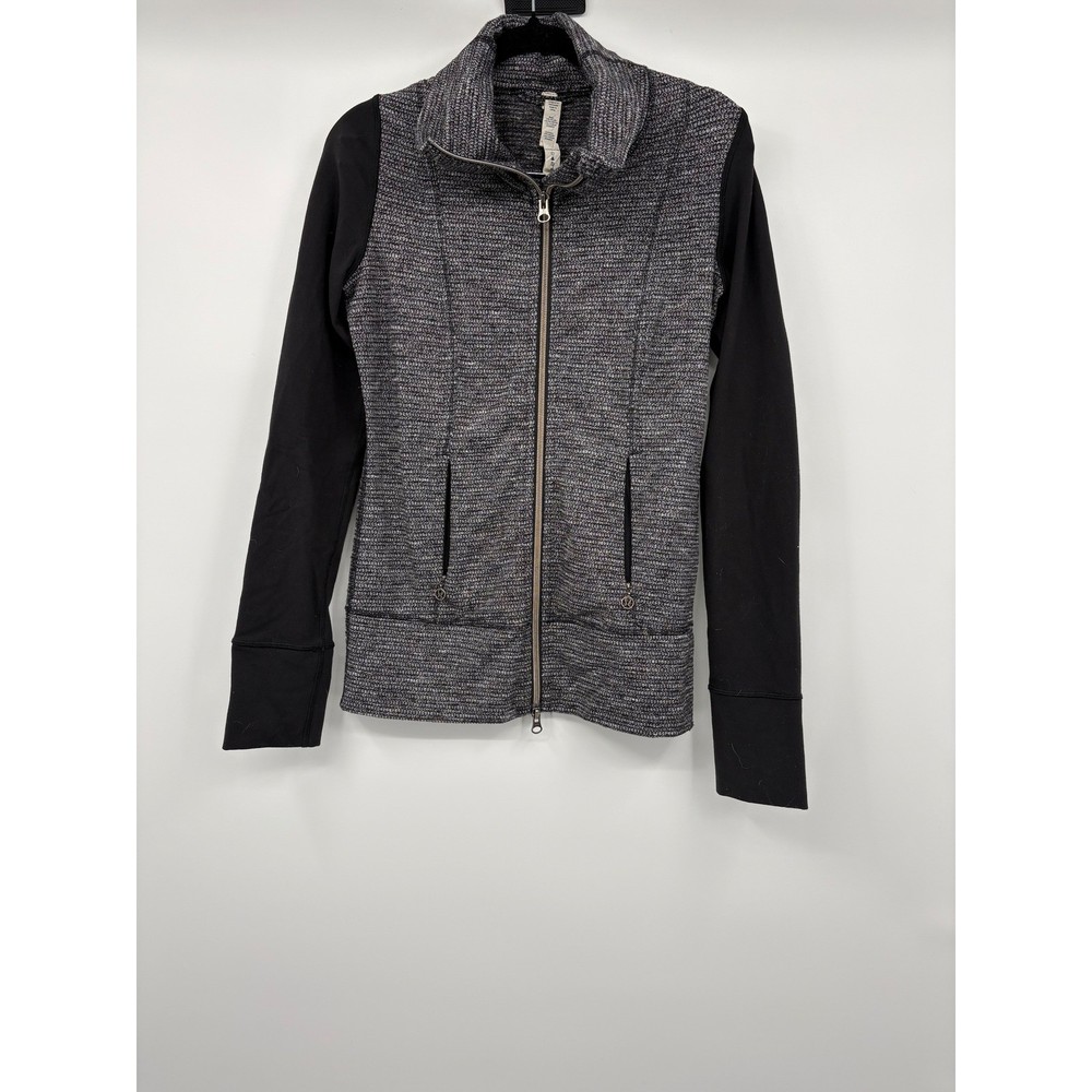 Lululemon Daily Yoga Jacket in Coco Pique Black/Gray Size 2
