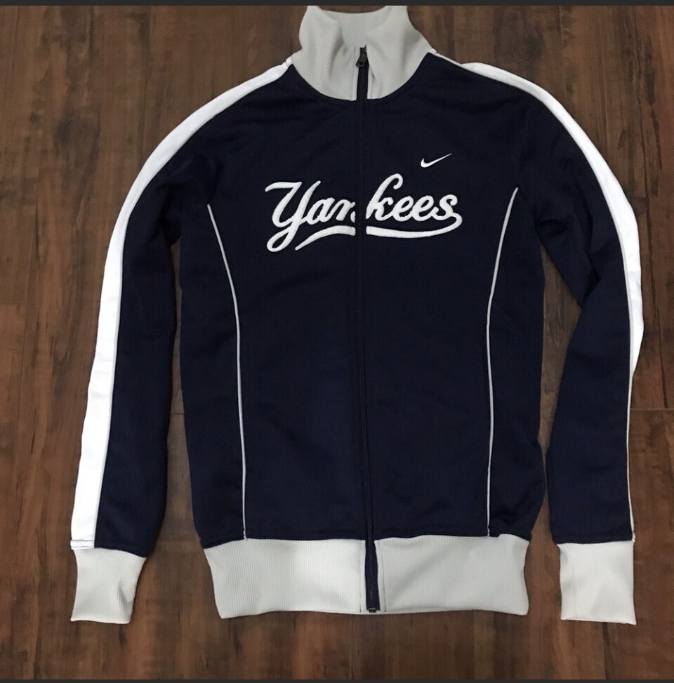 Genuine MLB NY Yankees Ladies NIKE  Zip Track Jacket Small