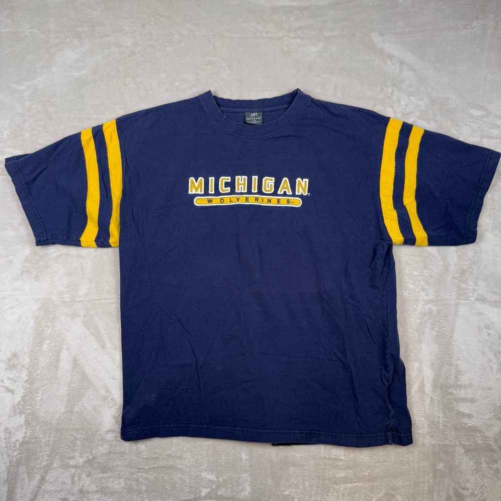 Vintage Raised Lettering Michigan Wolverines Thick T-Shirt Active brand