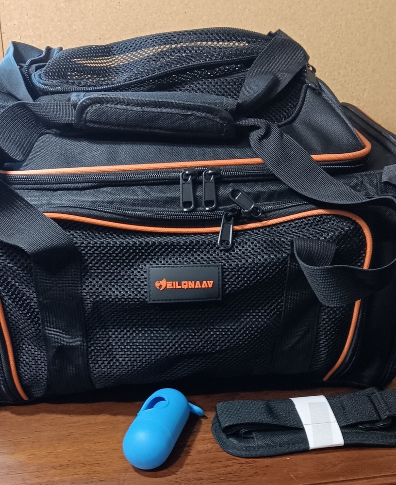 Pet Carrier Soft Sided. Colapsable With Bed , Carrying Strap  Doggy Bags New