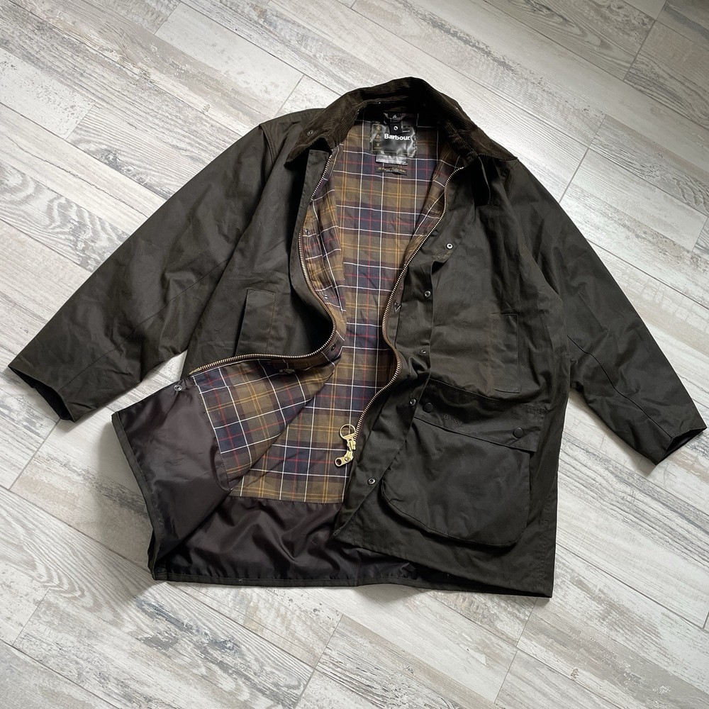 Men's Barbour Northumbria Wax Jacket AW21 Size 50 Olive Green