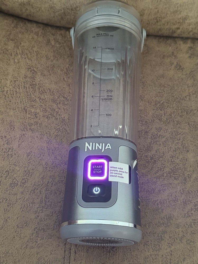 Ninja Blast BC155SGY Cordless Portable Blender Gray Tested Working w/ Charger