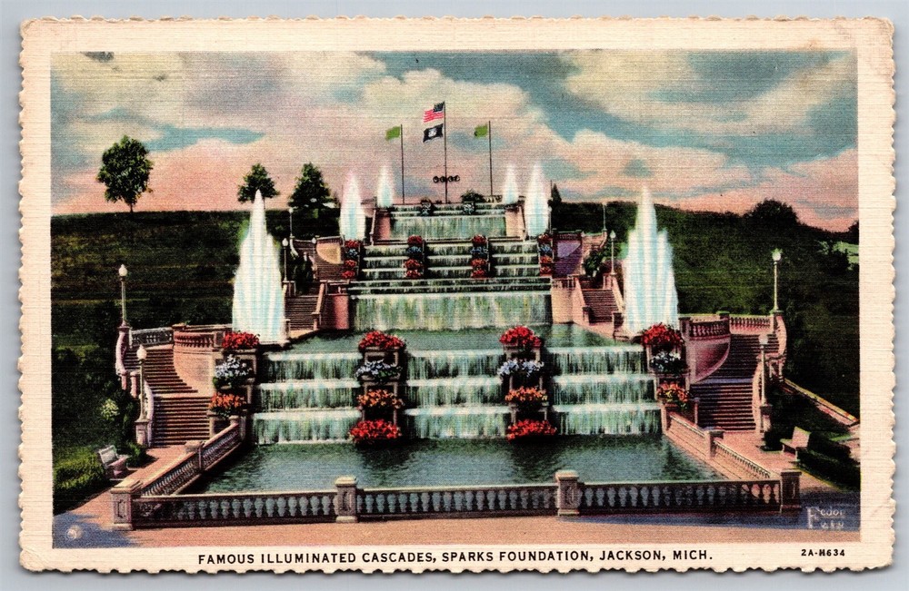 Vintage Sparkling Cascades Light Display Jackson MI Postcard S1