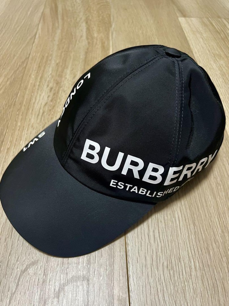 Burberry Baseball Cap Size M