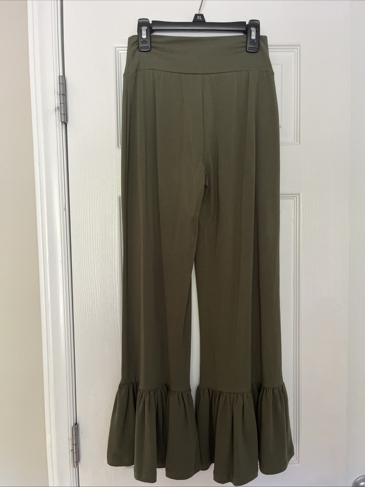 Matilda Jane Big Ruffle Pants Women Size Small Cropped Pull On Black Stretch
