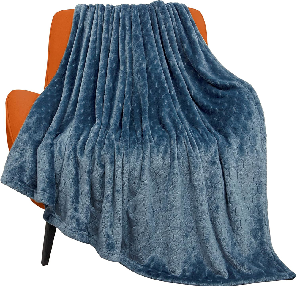 Cozy Navy Blue Fleece Blanket 50