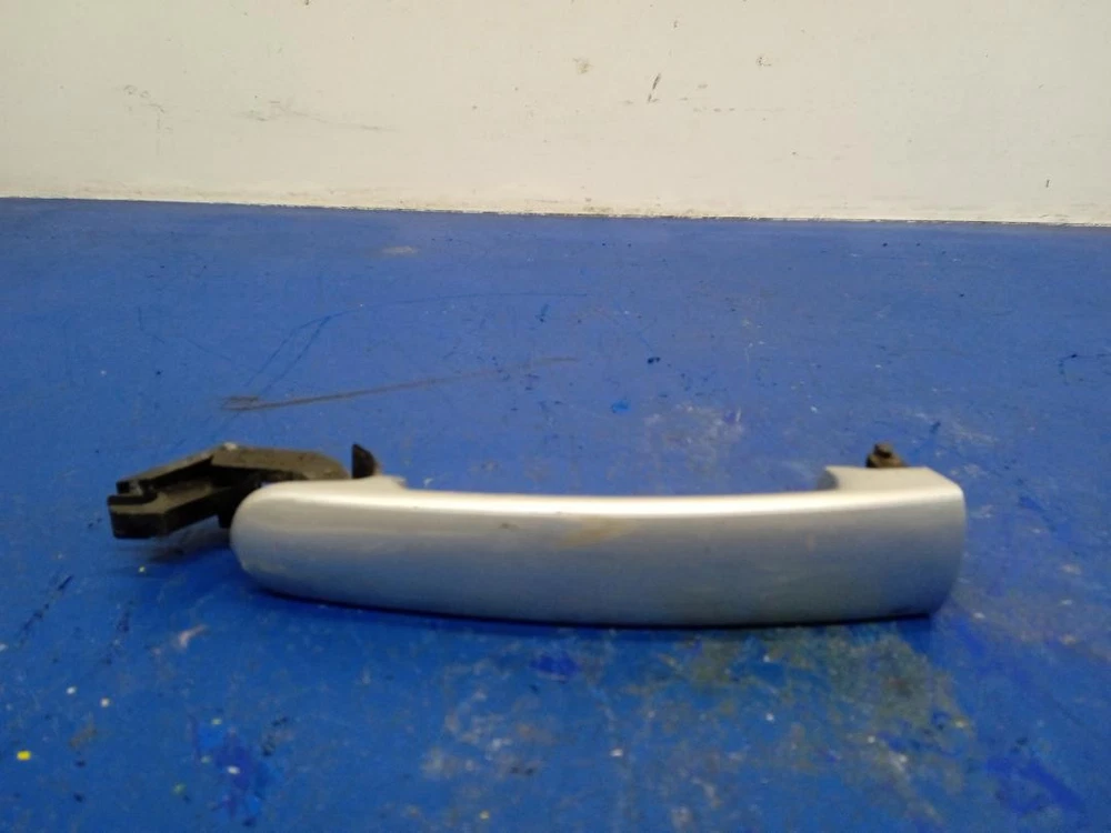 Front Outer Right Door Handle for Volkswagen Golf V (1K1)(10/2003) 2008 1042845
