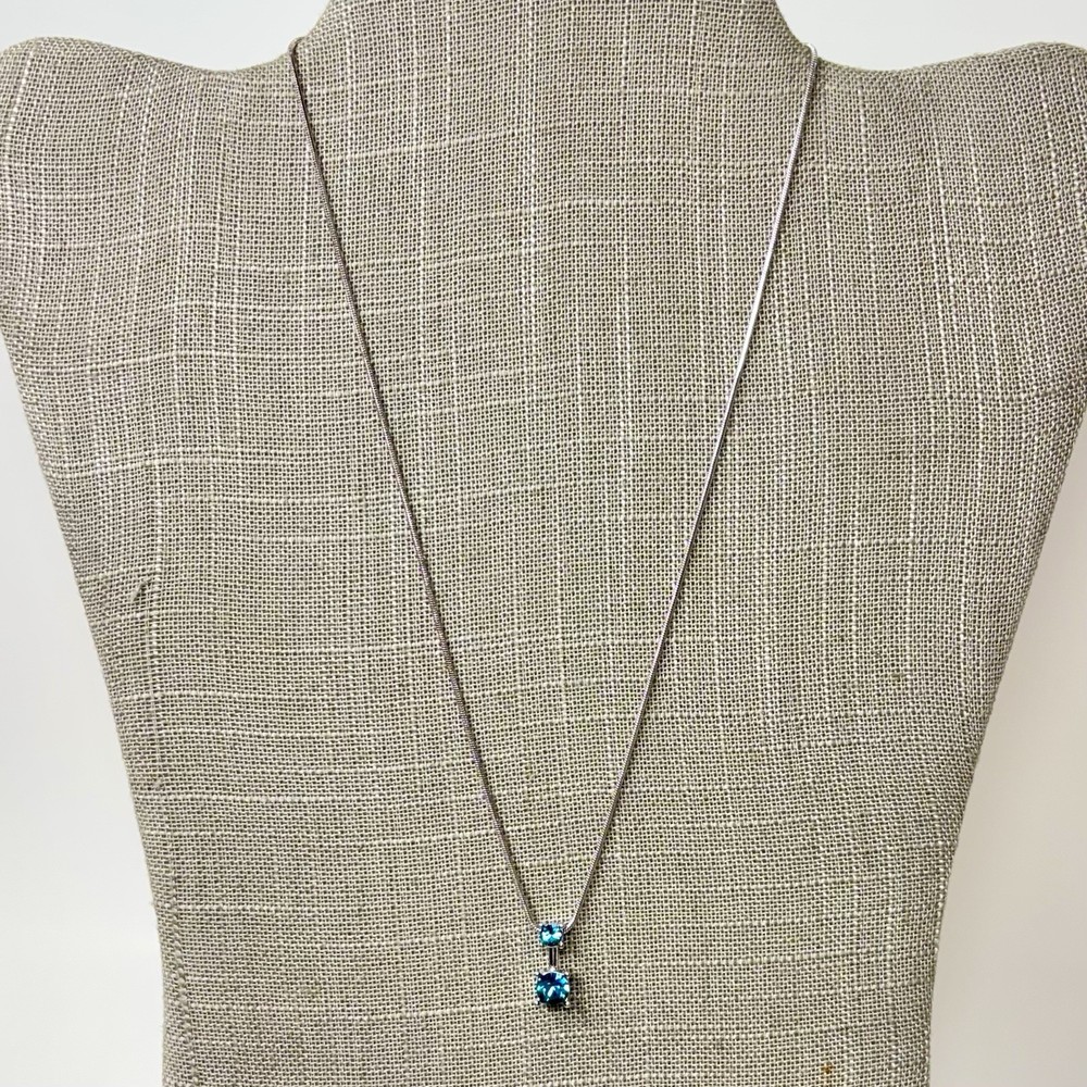 Annaleece Devries Swarovski Blue Crystal Pendant Necklace Silver Tone 16-18” Lng