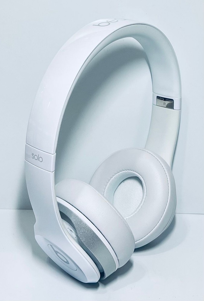 Beats Solo2 Wired On-Ear Headphones - White