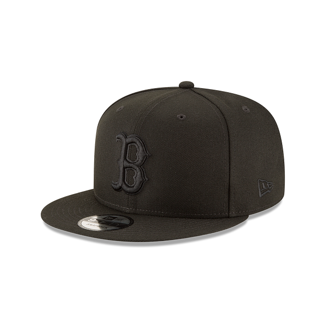 Boston Red Sox BlkBlk 950 Adjustable Black Snapback New Era Cap - NWT