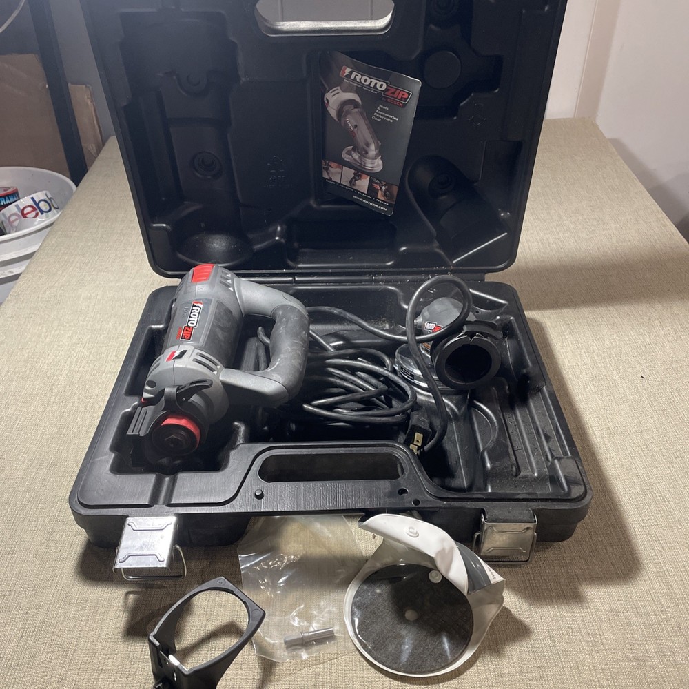 Roto Zip RZ10 Spiral Saw Corded With 3” Zip Mate Blade Attachment