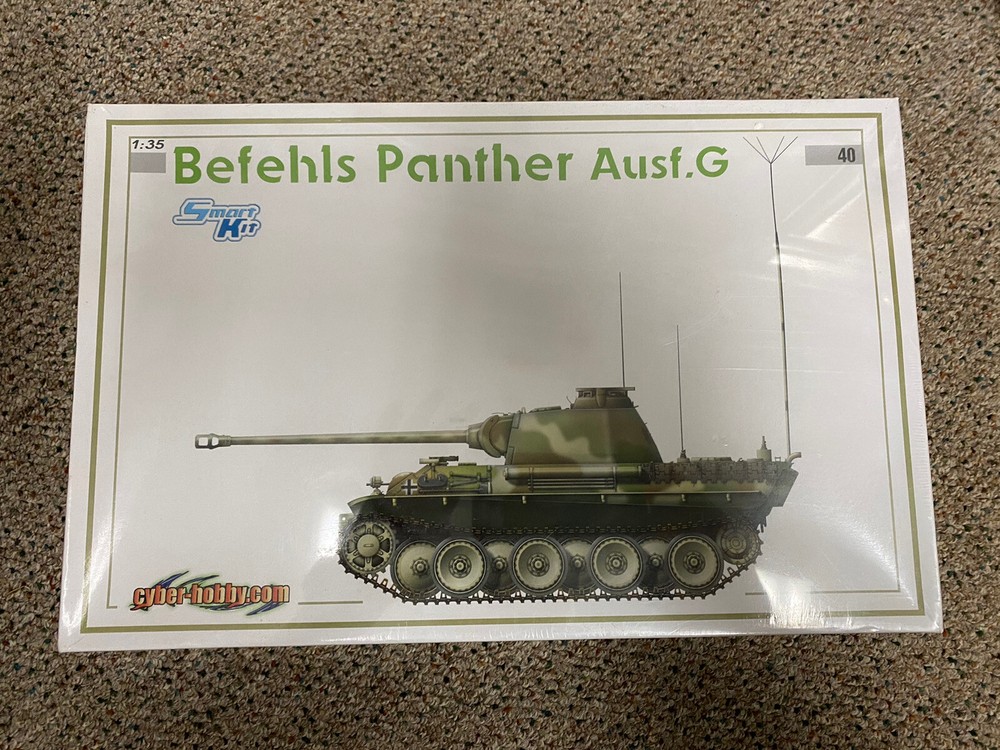1/35 Cyber Hobby Dragon Befehls Panther Ausf G Military Model Kit 6551-image