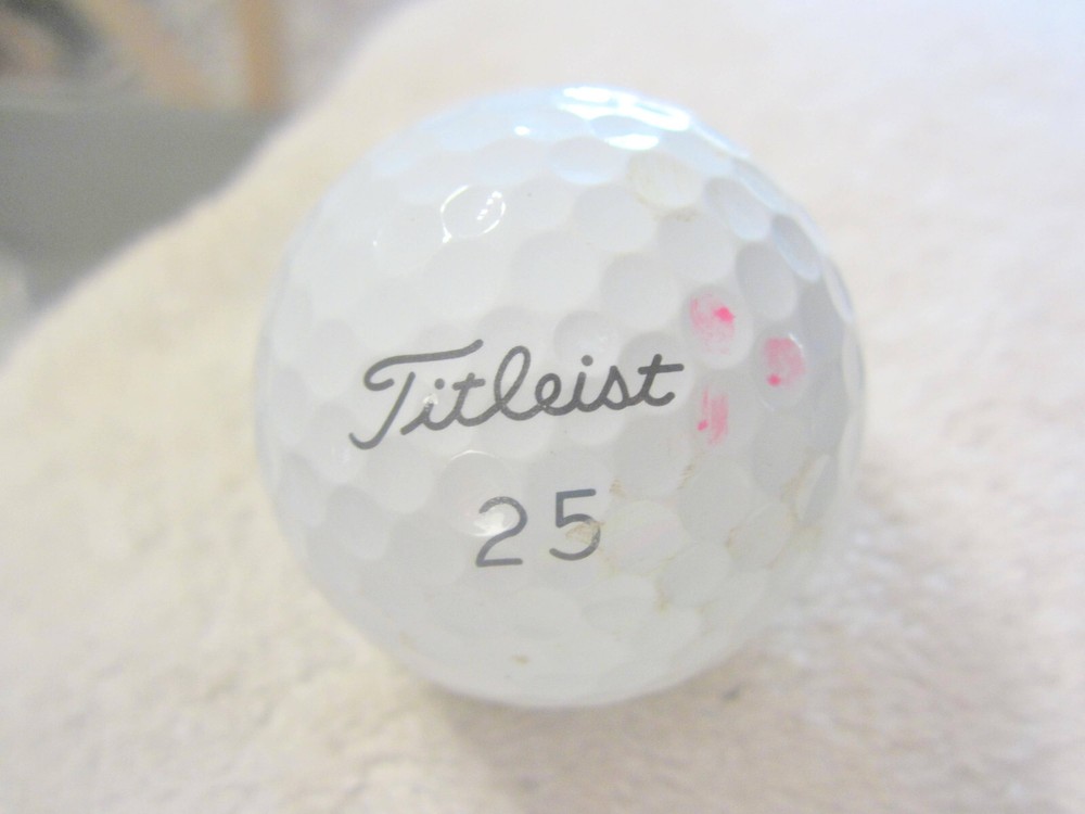 #25 rare Titleist Golf  Ball pro V1,Martini  name