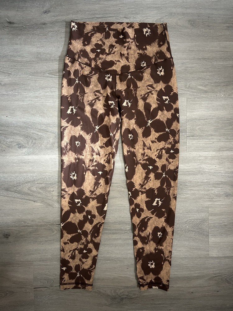 Aerie Offline Real Me High-Waisted 7/8 Leggings In A Brown Floral Size Large