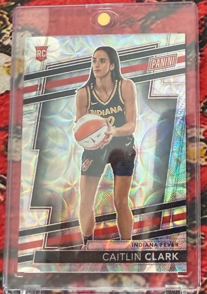 Caitlin Clark 2024 Panini Scope SSP Rare Basketball Card