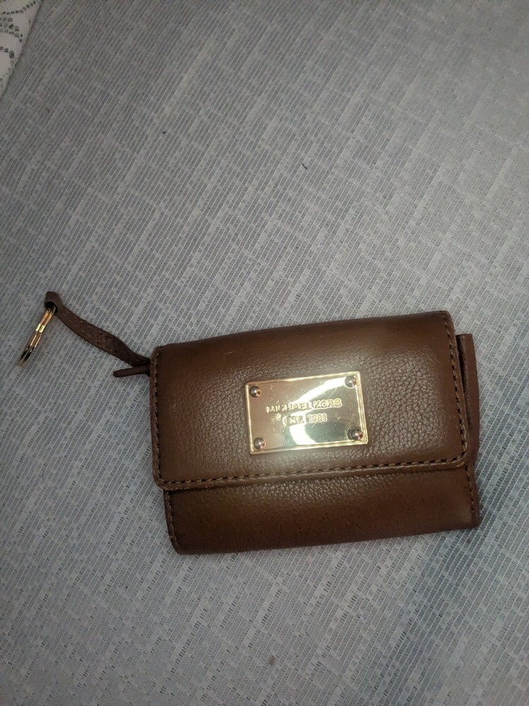 Michael Kors Fulton Small Pebbled Leather Keychain Wallet | Brown ID Case & Coin