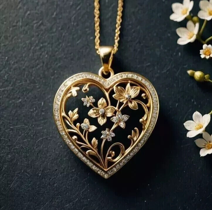 Round Cut Simulated Diamond Gorgeous Floral Heart Pendant 14K Yellow Gold Plated