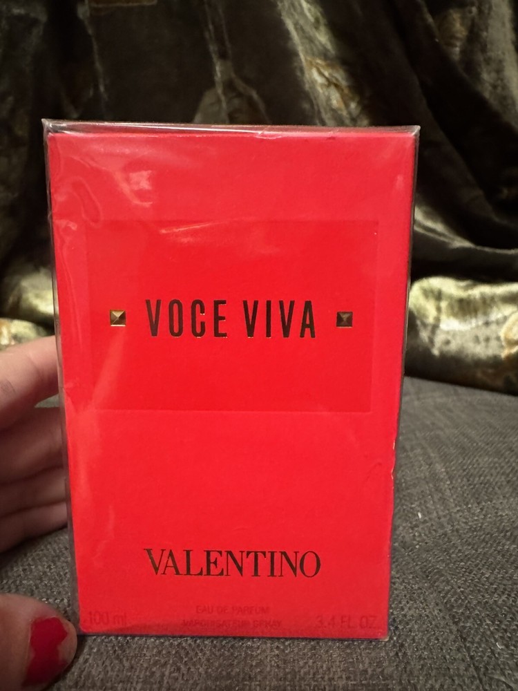 Valentino luxury perfume for women elegant floral fragrance