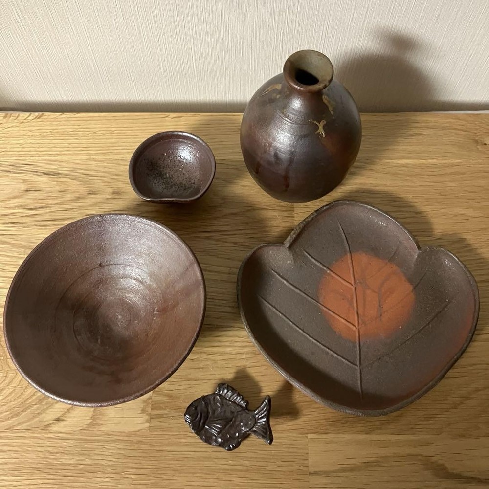 Bizen Ware Japanese Tea Set with Tokkuri Sake Cup and Chopstick Rest