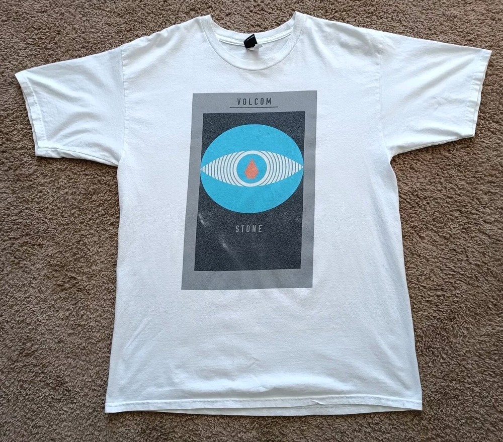 Vintage Volcom T-Shirt Men's Size Large Graphic White Short Sleeve