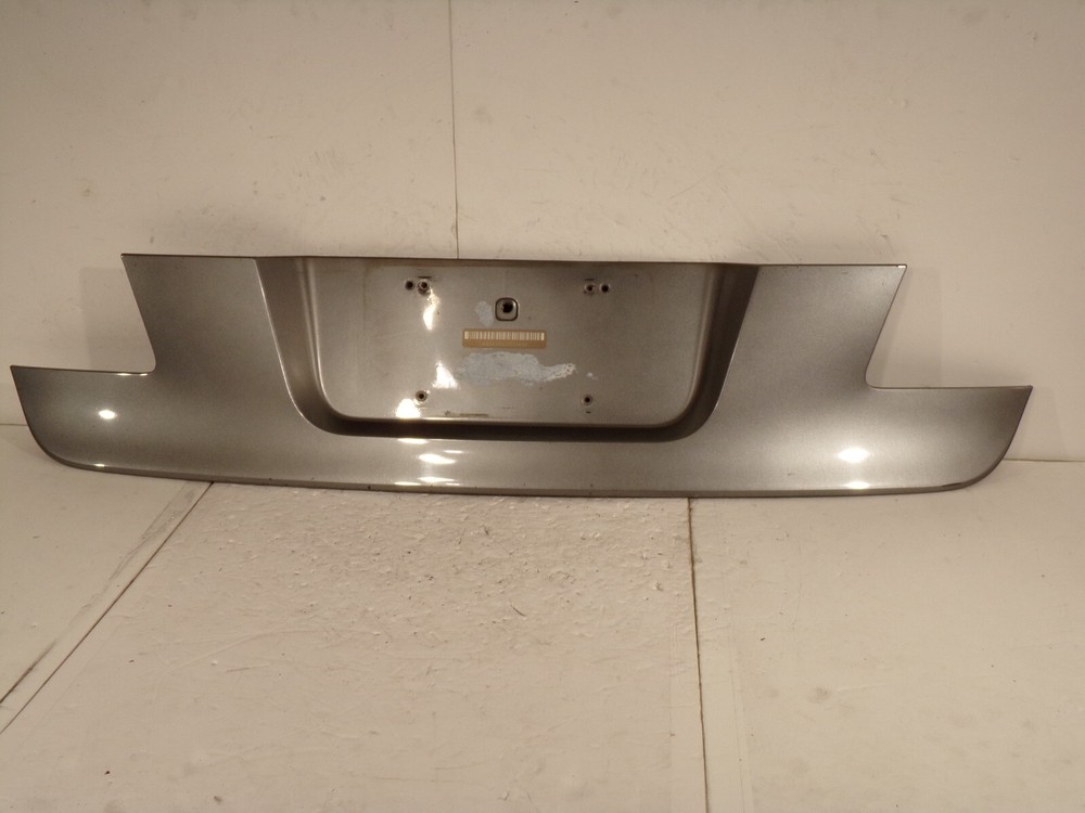 09 10 11 12 BMW 750LI 75OI REAR FINISH PANEL LICENSE PLATE HOLDER SILVER #15361