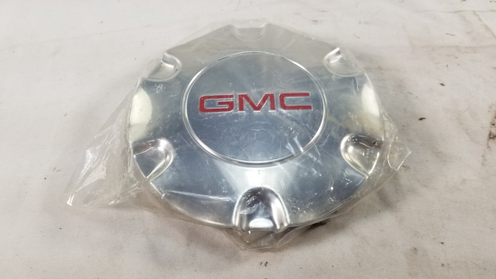 2005-2009 GMC Envoy OEM Center Cap Wheel Cover 9596044