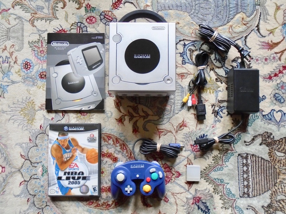 DISCOUNTED Nintendo GameCube Console with cables, game, controller TESTED