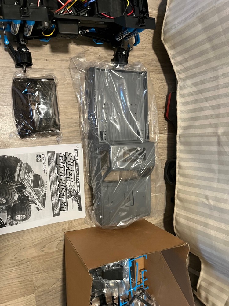 TAMIYA SUPER CLODBUSTER RC TRUCK GREY EDITION