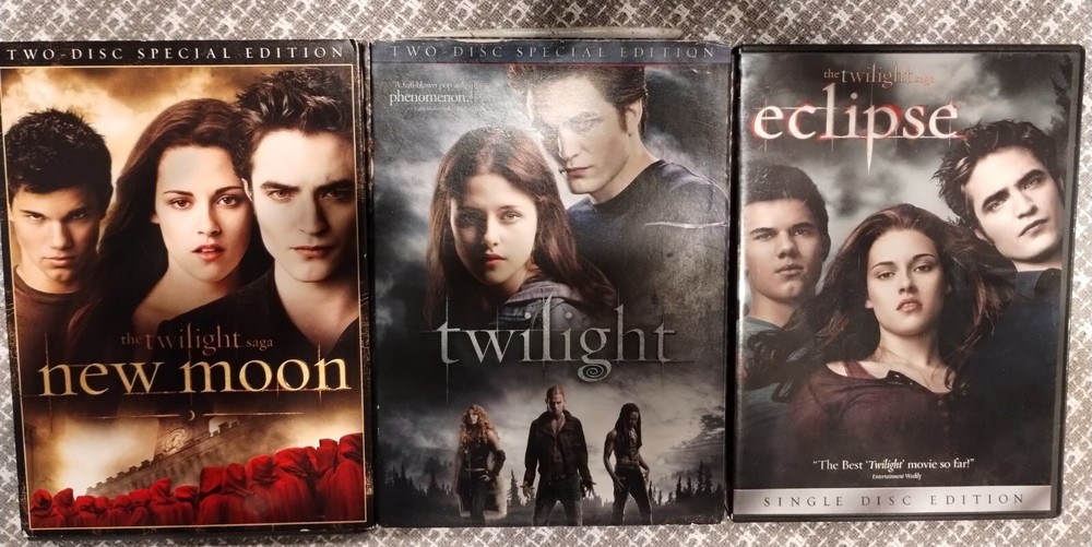 The Twilight Saga: Complete 5-Movie DVD Collection