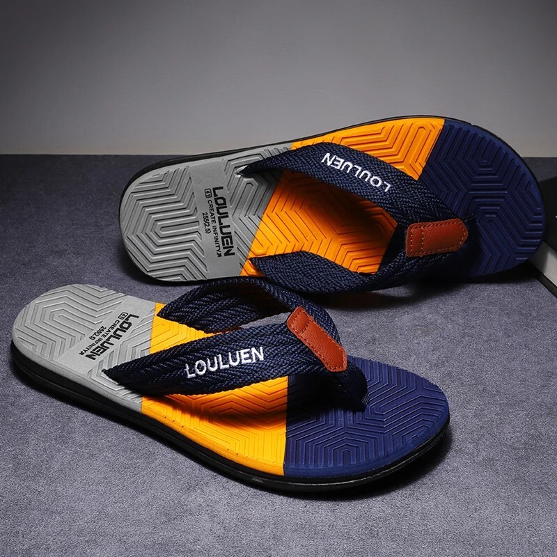 Men's Summer Flip Flops – Breathable, Fashionable & Casual Beach Slippers