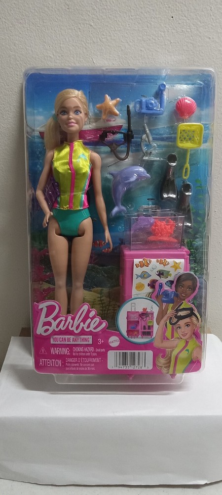BARBIE MARINE BIOLOGIST YOU CAN BE ANYTHING DOLL and PLAYSET MATTEL SEALED
