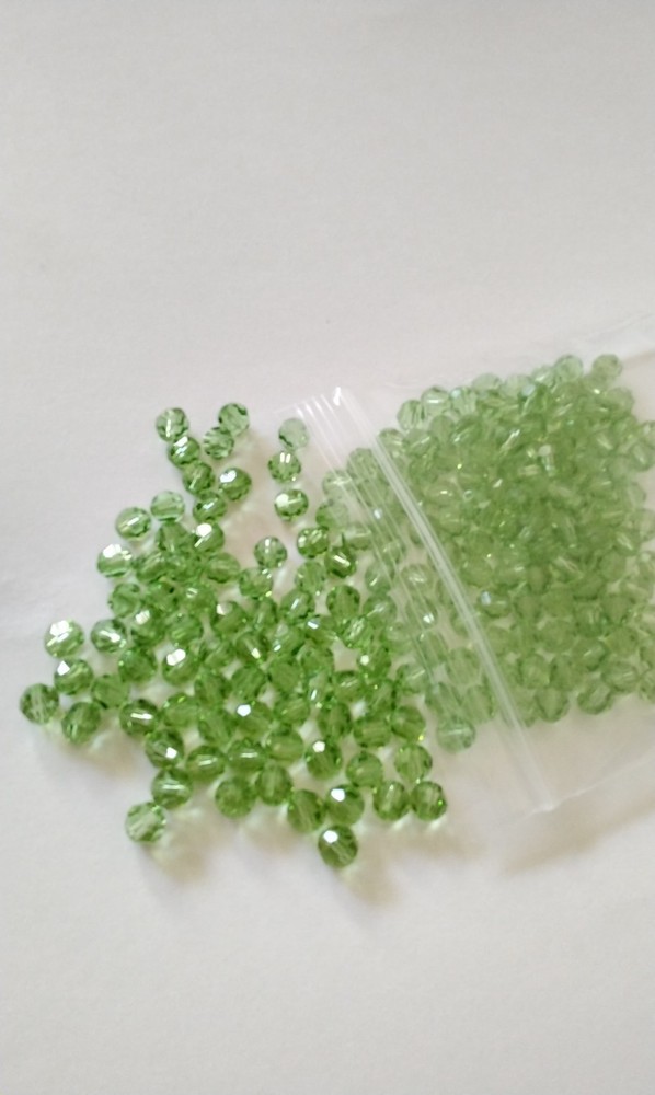 Swarovski 5mm Round Emerald Green Crystal Loose Beads - Pack of 105