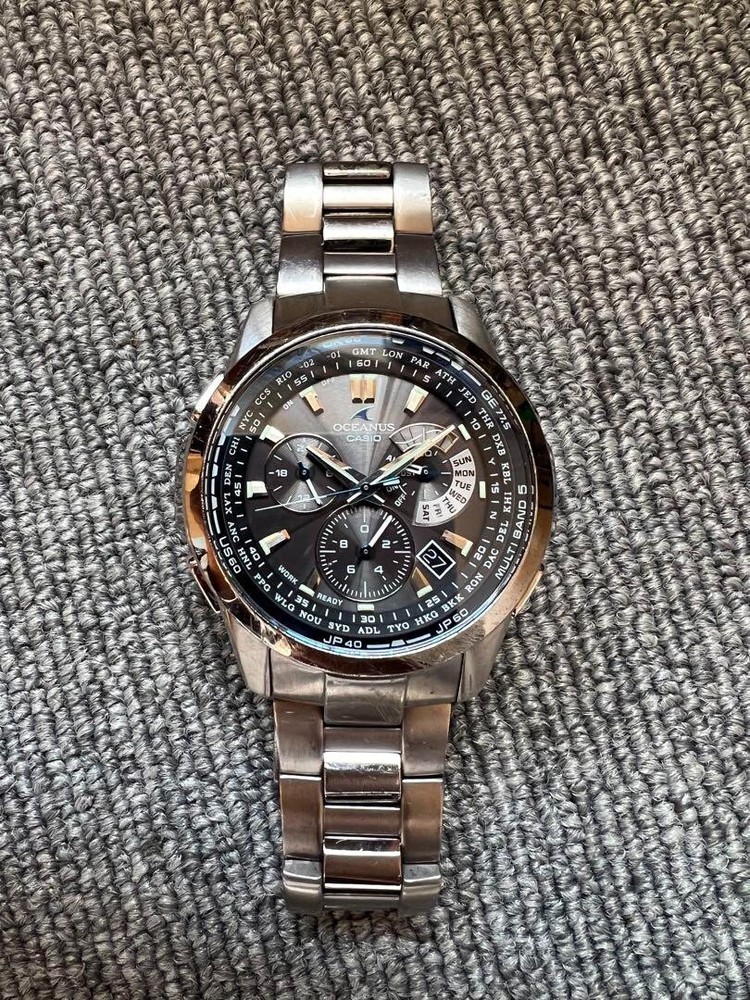 Casio Oceanus OCW-M700 Analog Wristwatch