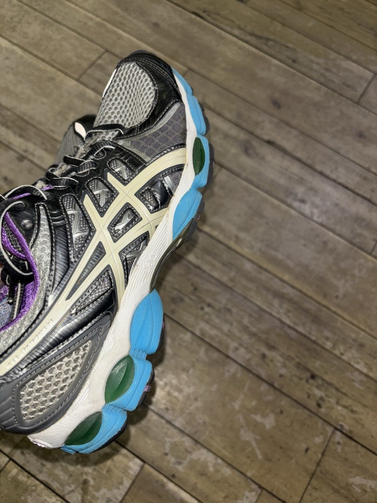 ASICS Gel Nimbus 14 Lite Bright Grape - Size 9W or 7.5M