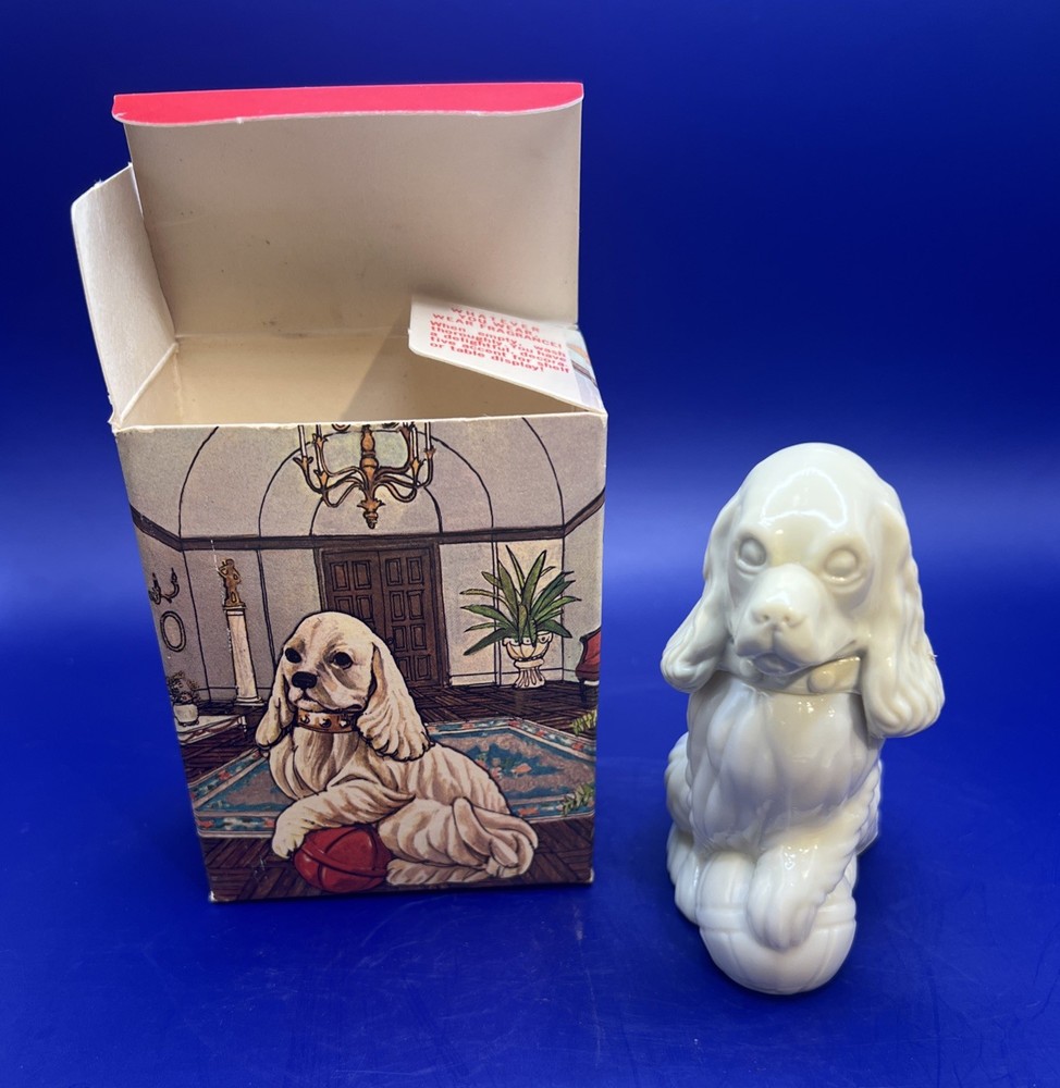 Vintage Avon Sonnet Cologne 1.5 oz in Lady Cocker Spaniel Dog Decanter NOS
