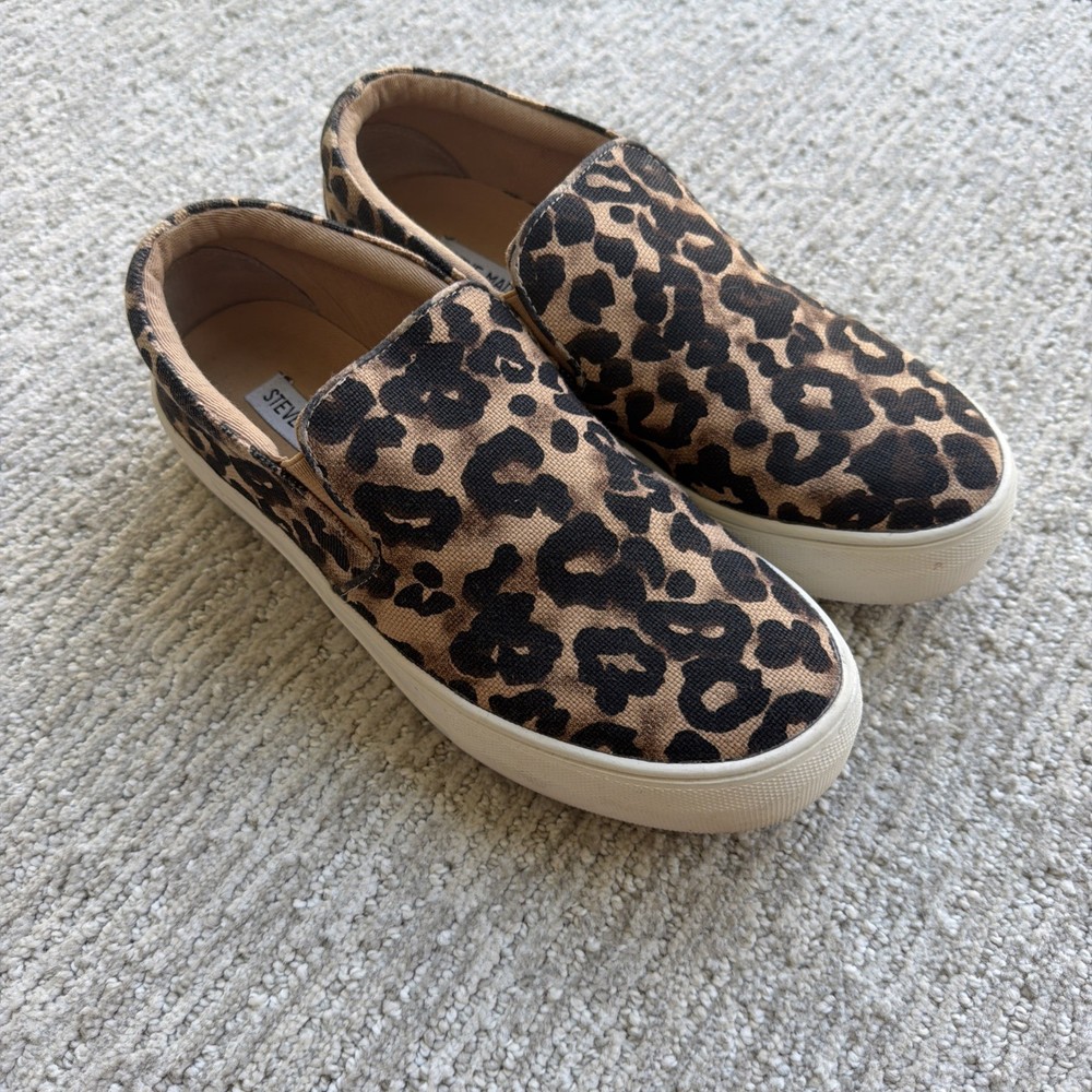 Steven Madden Women's Flat Casual Cheetah Print Shoes Size 7