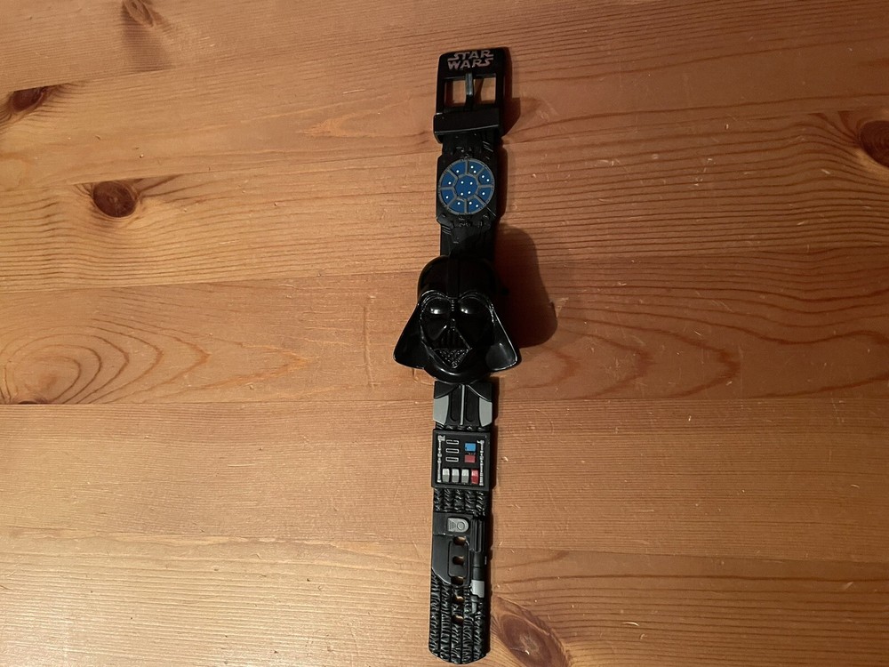 Star Wars Darth Vader Flip Top Watch 1996 Vintage