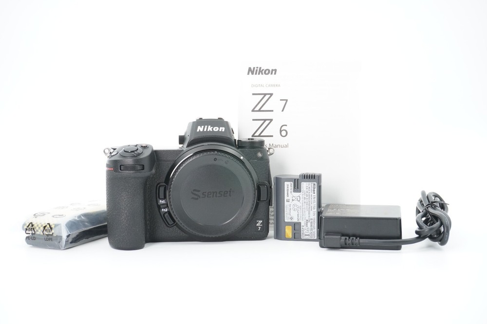 Nikon Z7 45.7MP Full-Frame Mirrorless Digital Camera with High-Resolution Sensor